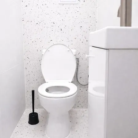 R36 In Center Апартаменти *