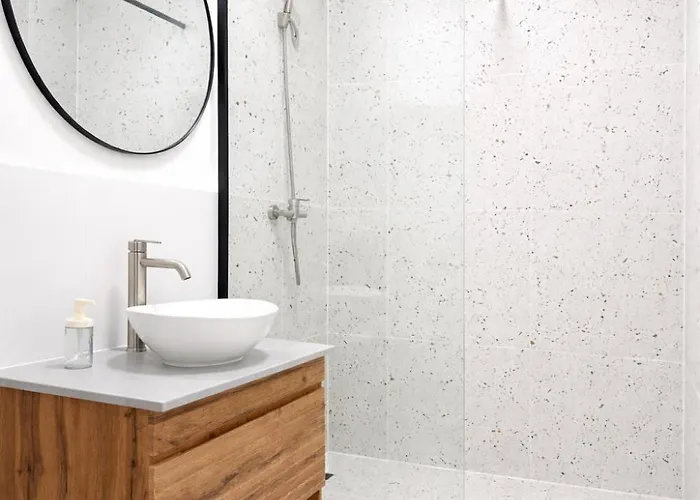 Апартаменти R36 In Center